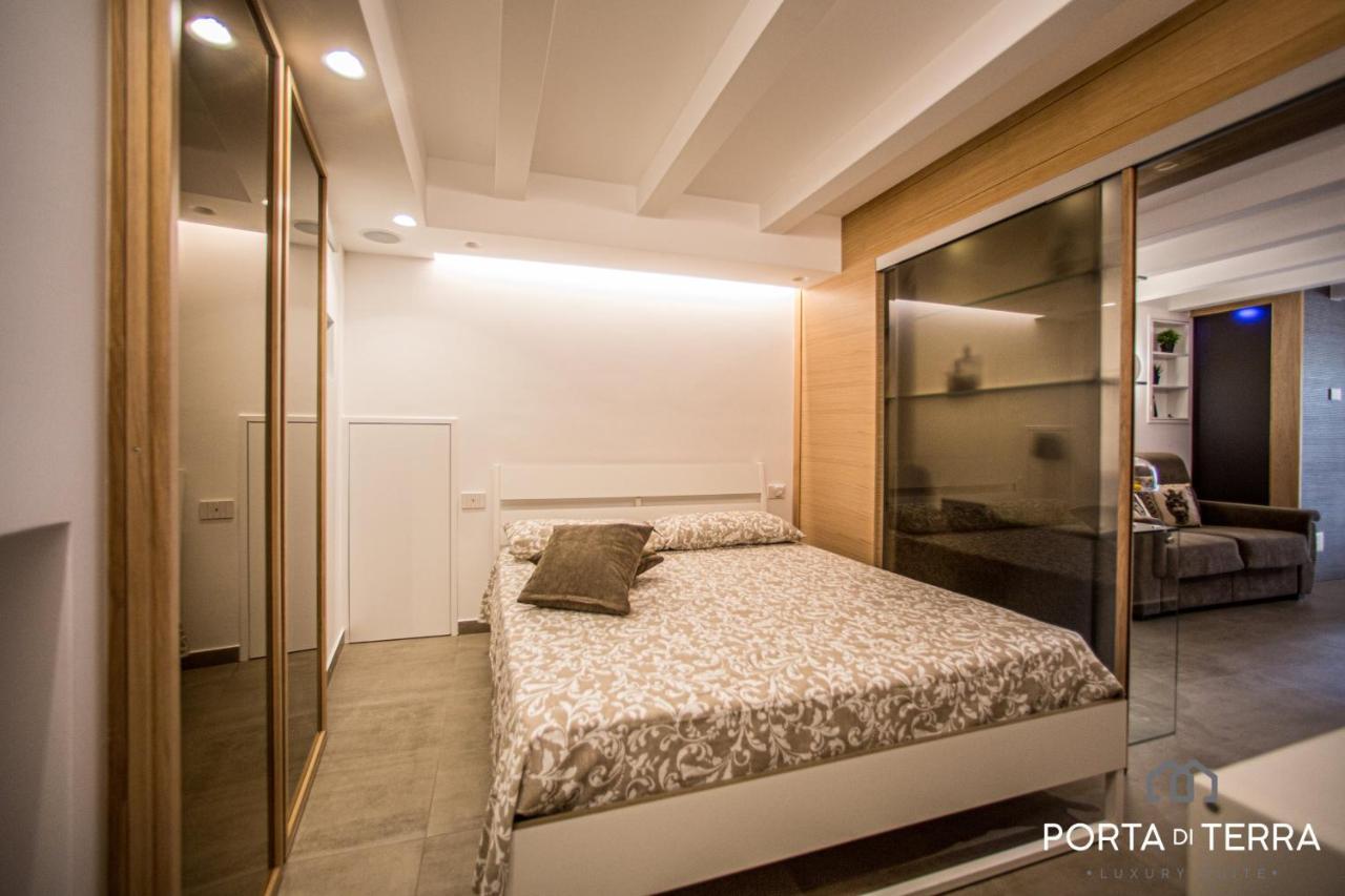 Porta Di Terra 'Luxury Suite ' Чефалу Екстер'єр фото